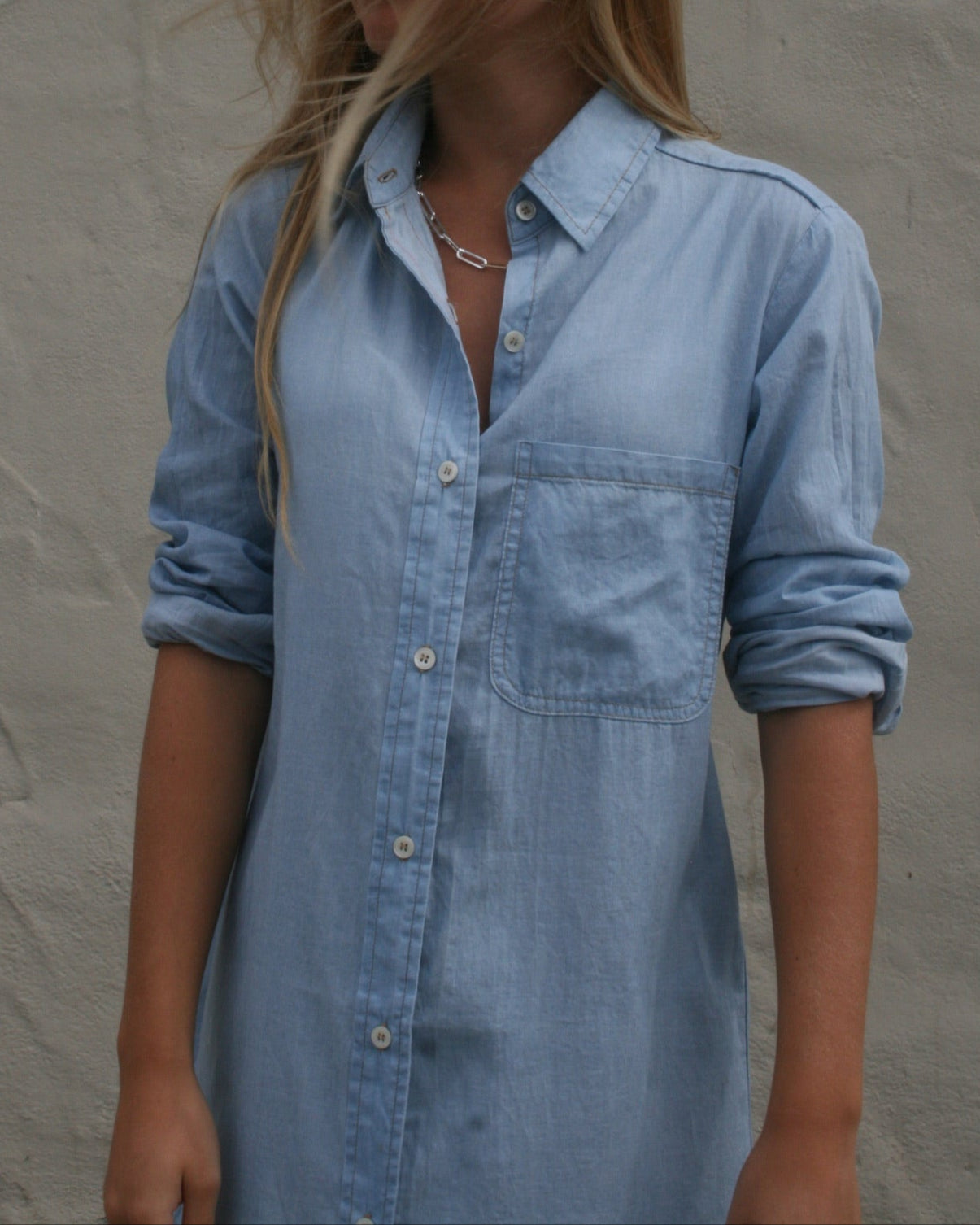 BOYFRIEND MAXI DRESS - LIGHT DENIM WASH