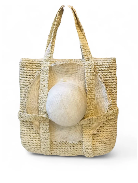 THE TRAVEL TOTE