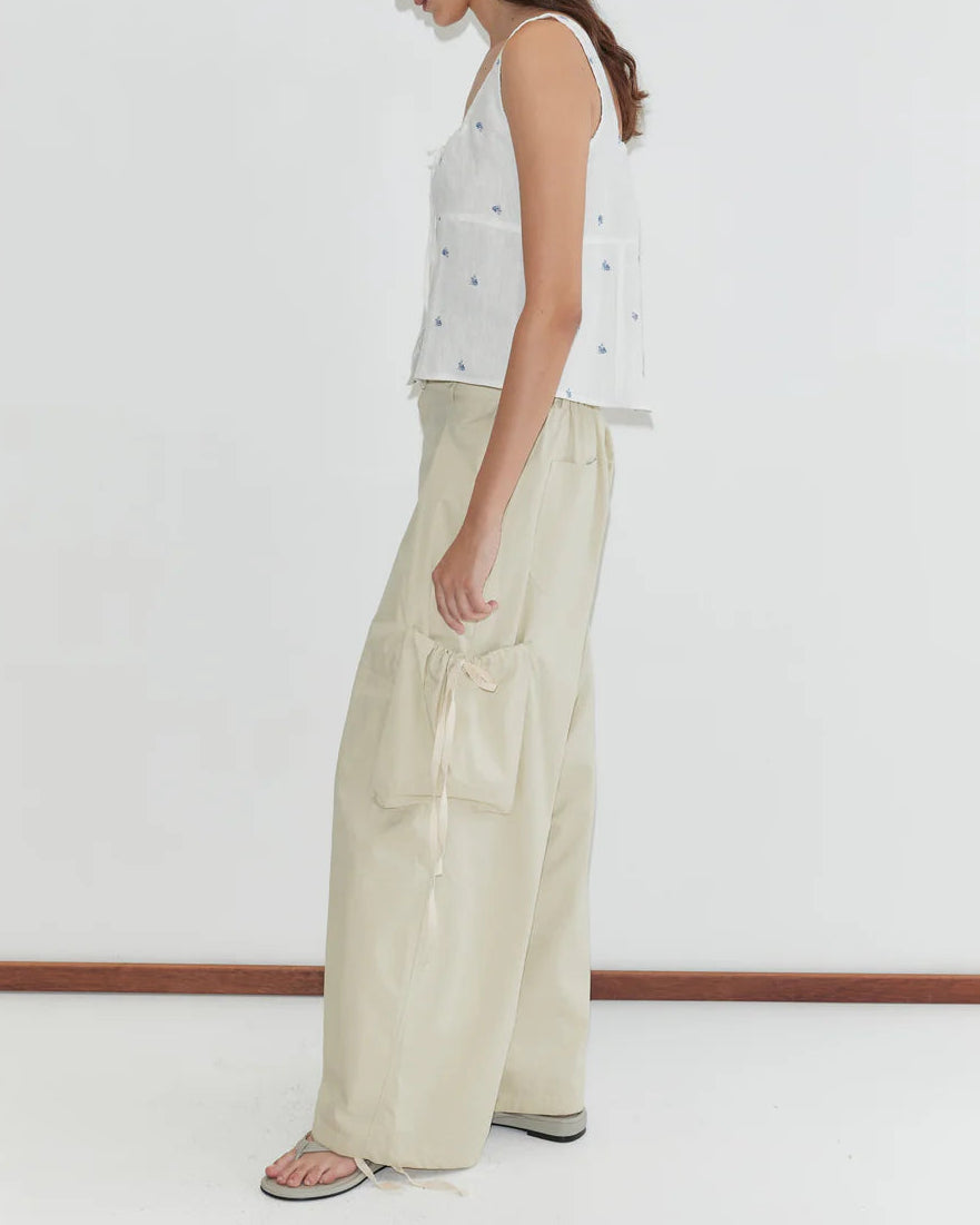 RELAX TIE TOP - FLORAL BLUE