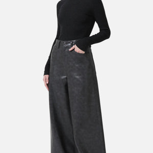 DELPHI SLIM TEE - KATNISS
