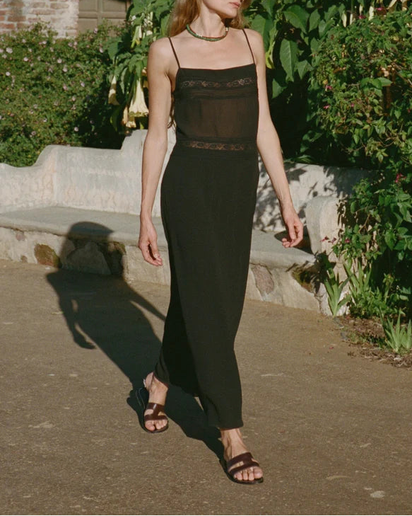 BEVERLY DRESS - BLACK