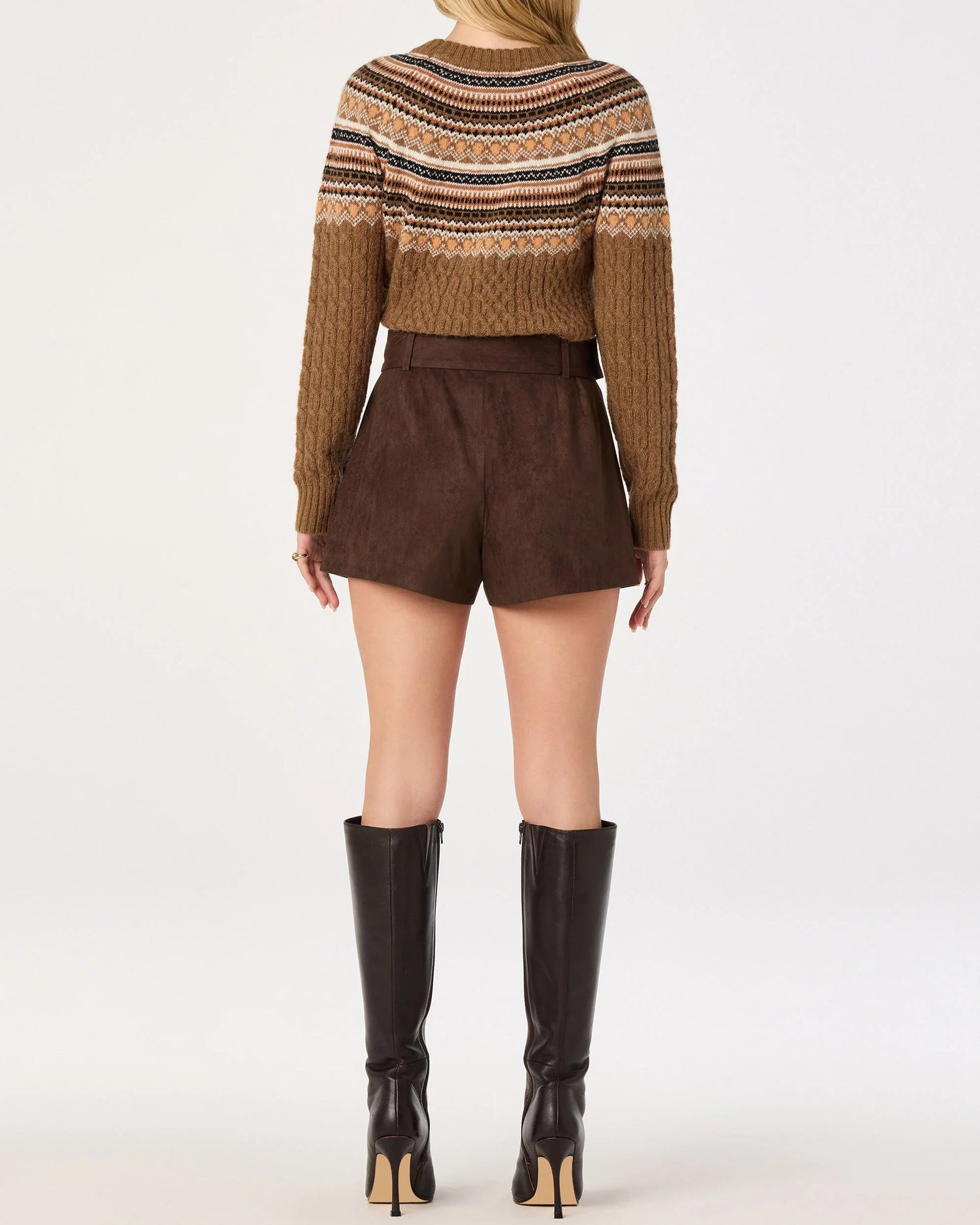 DARIA FAIRE ISLE CABLE KNIT SWEATER - CAMEL
