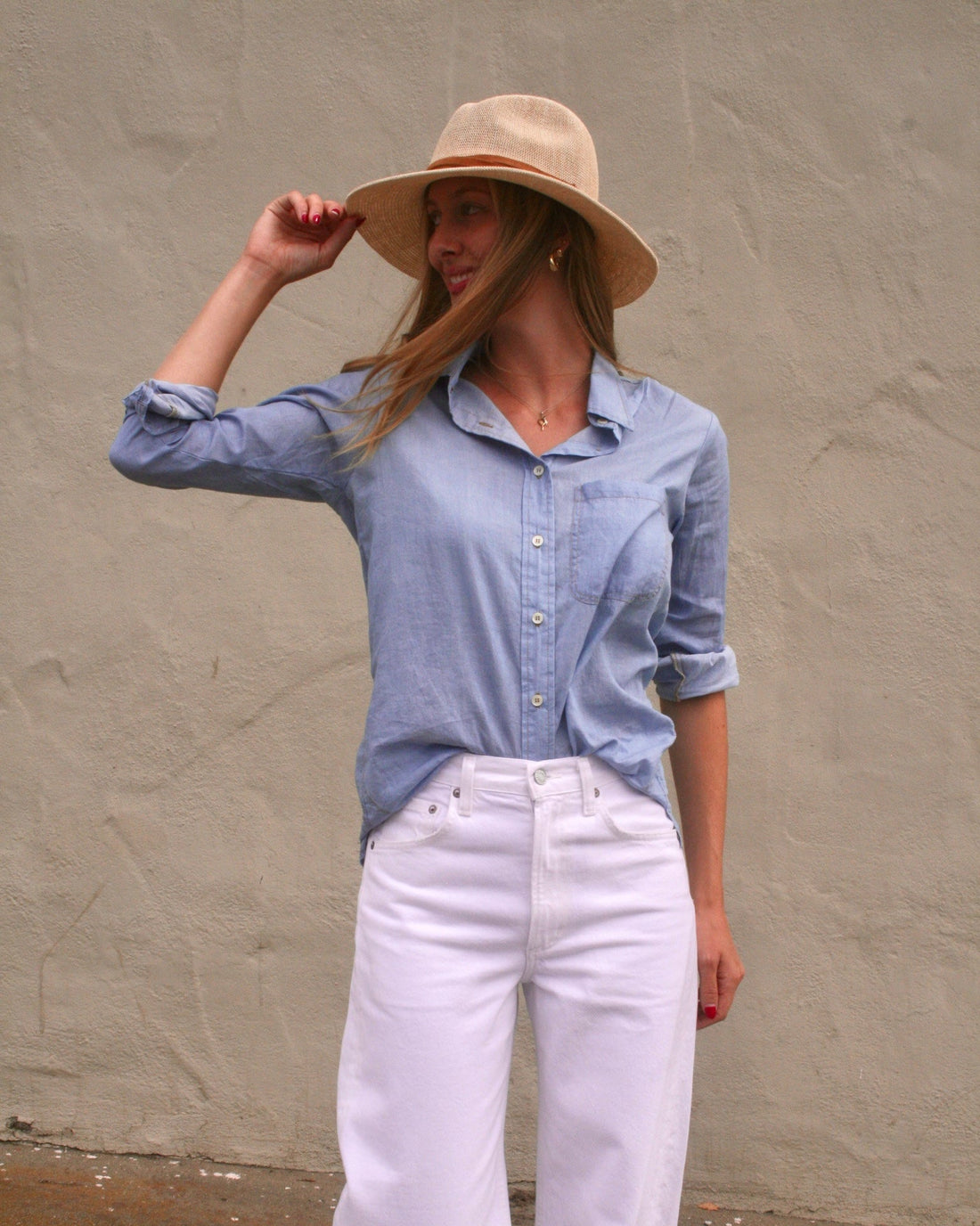 BOYFRIEND SHIRT - LIGHT WASH DENIM