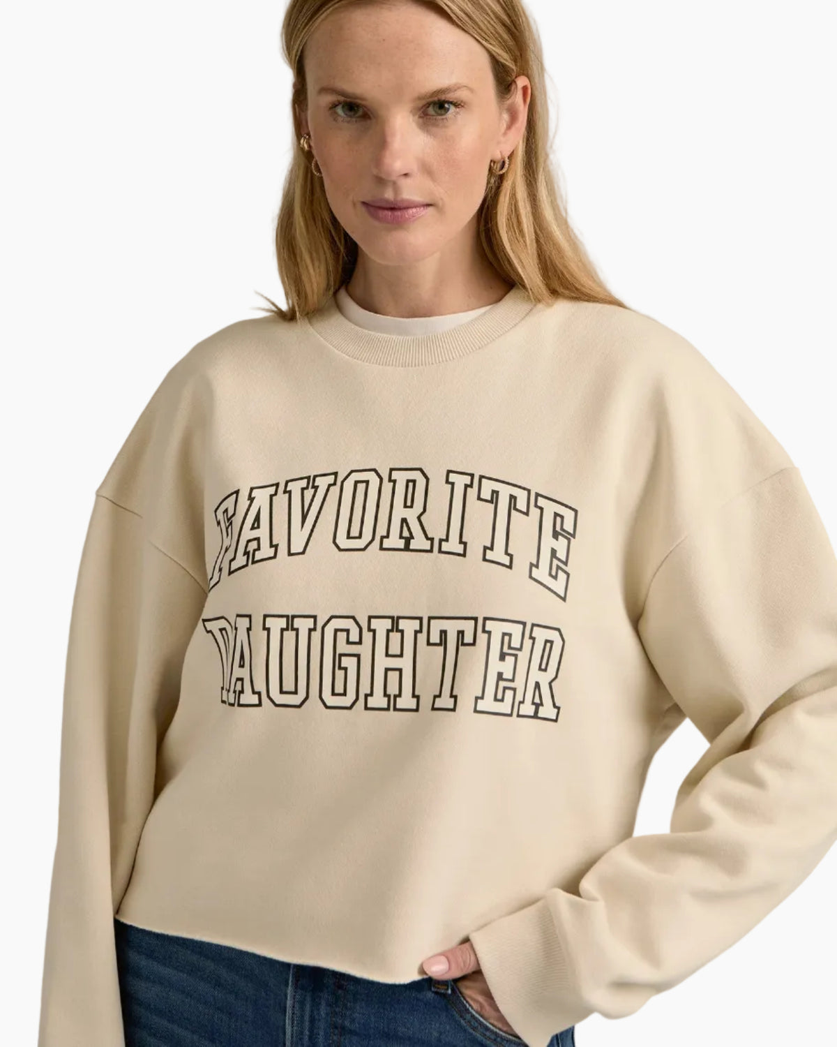 THE CROPPED COLLEGIATE SWEATSHIRT - FRENCH OAK/SNOW WHITE